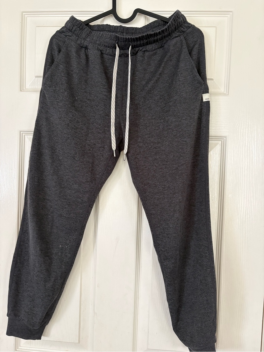 Vuori Performance Joggers charcoal heather size S - Picture 2 of 6